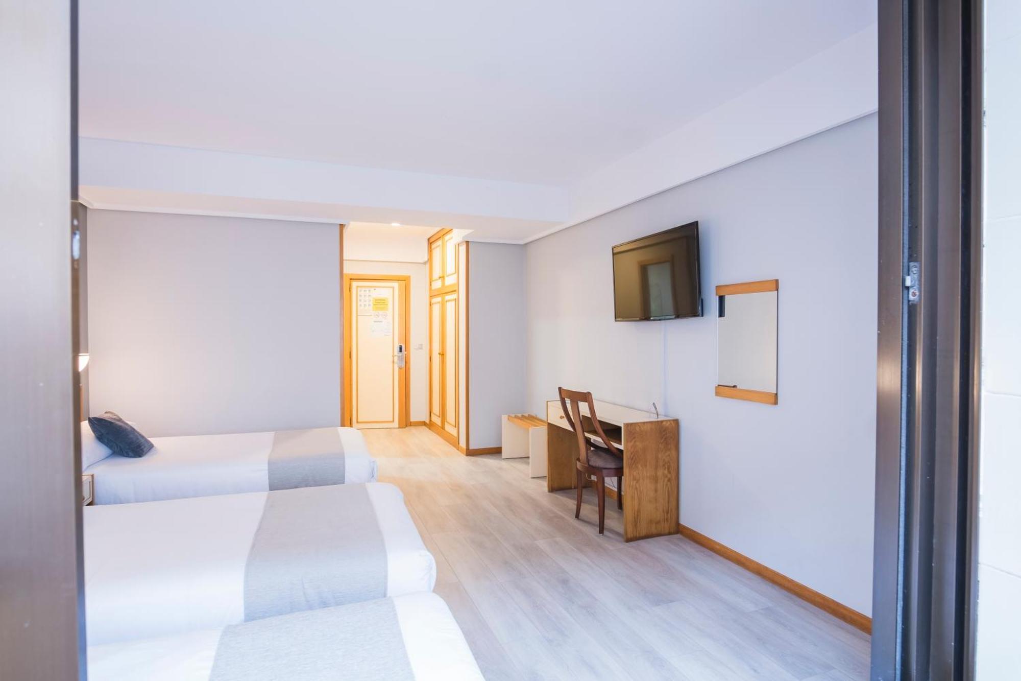 Hotel Alda Бойро Экстерьер фото